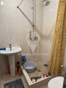 2-к квартира, 1/3 эт., 41м²