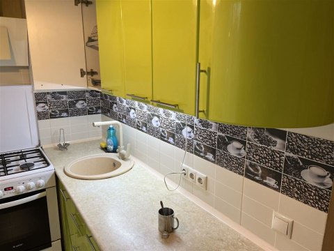 2-к квартира, 2/9 эт., 50м²