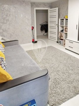 2-к квартира, 1/16 эт., 63м²