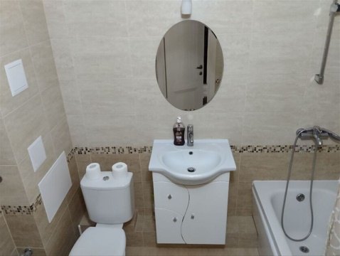 1-к квартира, 7/17 эт., 50м²