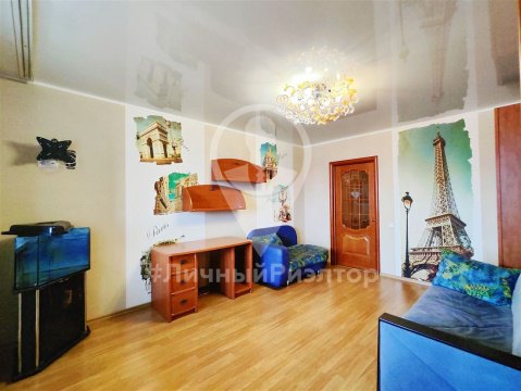 2-к квартира, 8/10 эт., 80м²