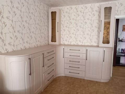 2-к квартира, 2/5 эт., 57м²