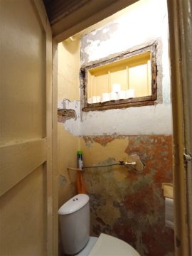 3-к квартира, 1/3 эт., 45м²