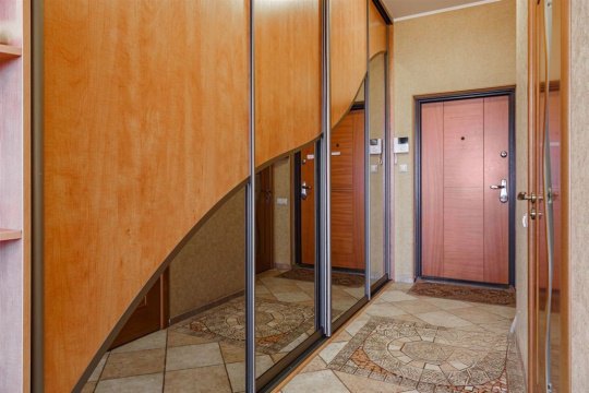 3-к квартира, 8/9 эт., 94м²