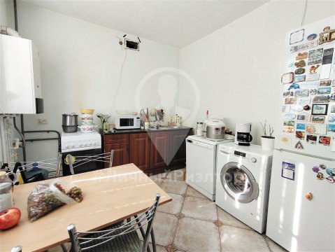 2-к квартира, 2/3 эт., 54м²