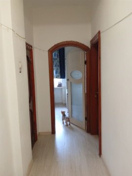2-к квартира, 2/5 эт., 58м²