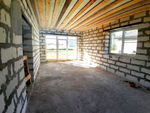 Дом 105м², участок 7,5 сот.