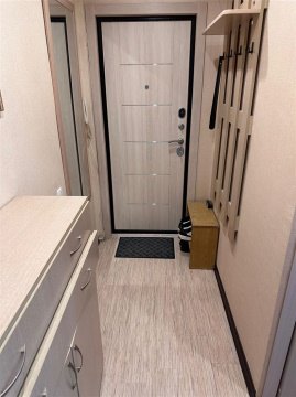 2-к квартира, 5/5 эт., 43м²