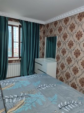 4-к квартира, 5/10 эт., 100м²