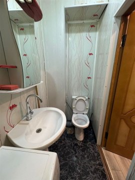 2-к квартира, 1/2 эт., 42м²