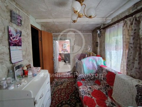 Дом 42м², участок 30 сот.