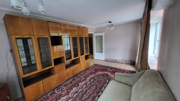 2-к квартира, 2/5 эт., 52м²