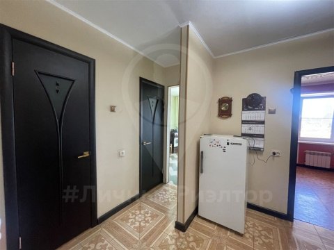 2-к квартира, 6/9 эт., 50м²