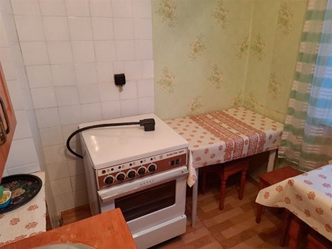 3-к квартира, 3/9 эт., 72м²