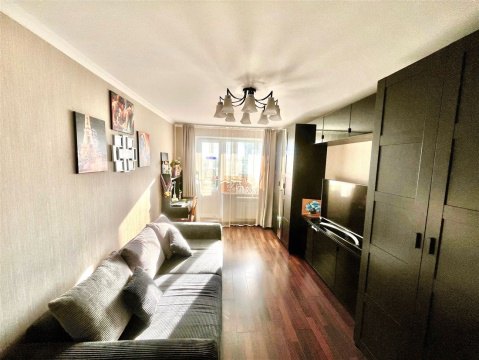 2-к квартира, 4/5 эт., 52м²