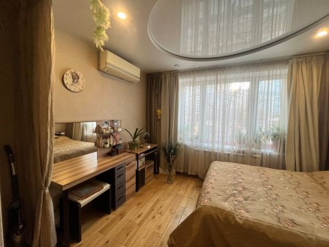 1-к квартира, 2/20 эт., 52м²