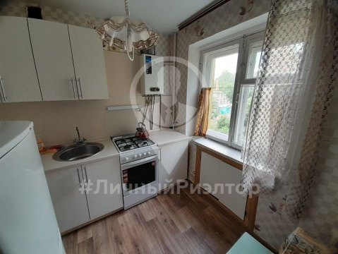 2-к квартира, 3/5 эт., 46м²