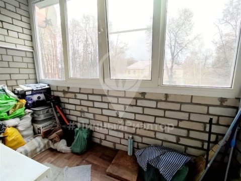 2-к квартира, 2/10 эт., 57м²