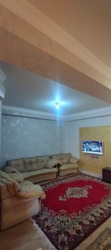 2-к квартира, 1/10 эт., 55м²