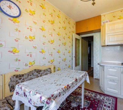 2-к квартира, 5/5 эт., 43м²