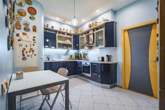 3-к квартира, 8/9 эт., 94м²