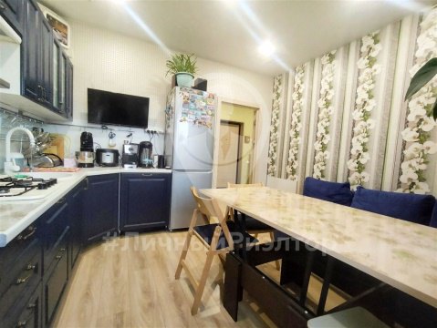 2-к квартира, 3/5 эт., 57м²