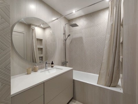 2-к квартира, 17/25 эт., 49м²