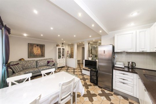 3-к квартира, 5/9 эт., 70м²