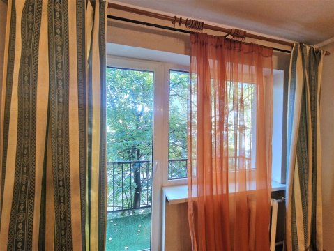 3-к квартира, 4/5 эт., 58м²