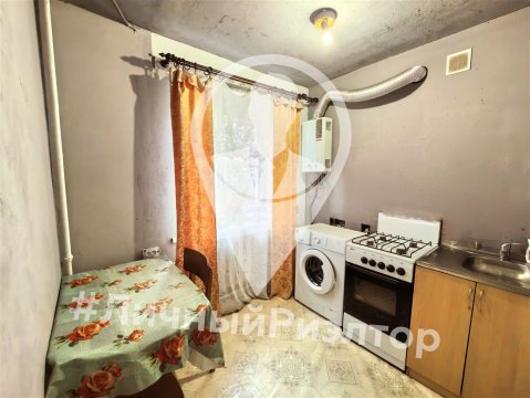 3-к квартира, 1/5 эт., 61м²