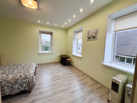 Дом 83м², участок 10 сот.