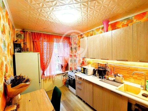 1-к квартира, 3/9 эт., 32м²
