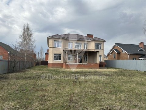 Дом 504м², участок 15 сот.