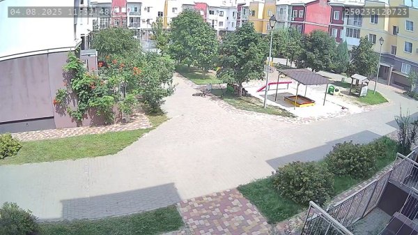 2-к квартира, 1/3 эт., 53м²