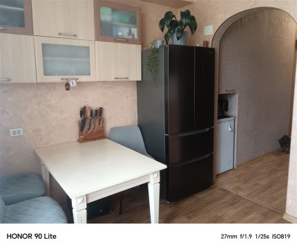 4-к квартира, 4/5 эт., 94м²