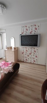 2-к квартира, 3/6 эт., 50м²