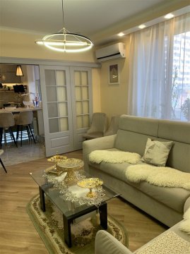 2-к квартира, 2/17 эт., 54м²