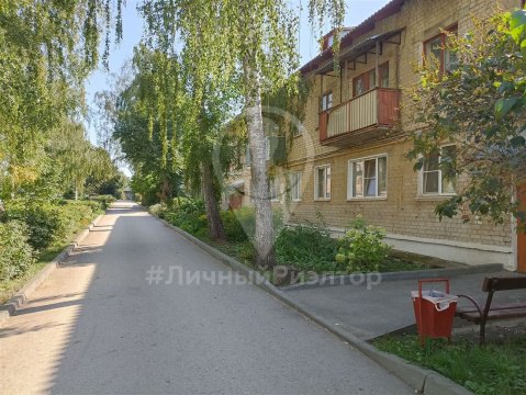 1-к квартира, 1/2 эт., 32м²