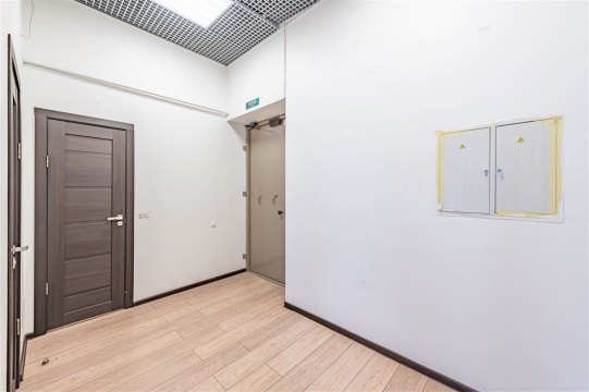3-к квартира, 5/6 эт., 181м²