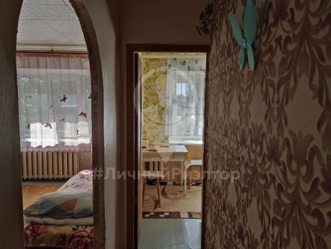 1-к квартира, 1/2 эт., 32м²