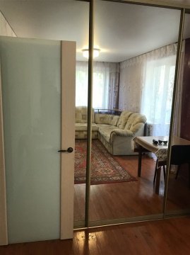 2-к квартира, 2/9 эт., 50м²