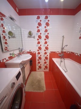 3-к квартира, 1/10 эт., 86м²