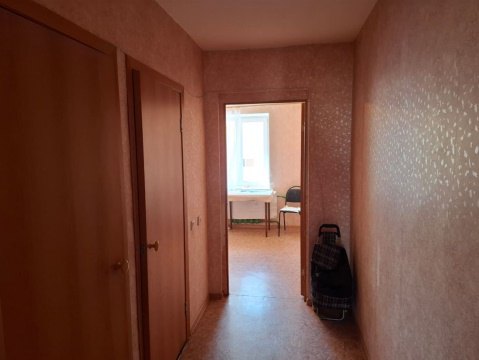 3-к квартира, 3/3 эт., 65м²