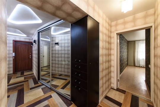 3-к квартира, 3/10 эт., 83м²