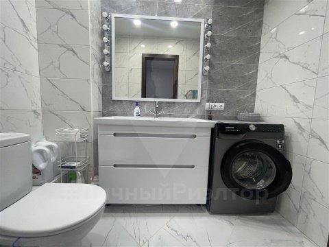 3-к квартира, 3/10 эт., 88м²