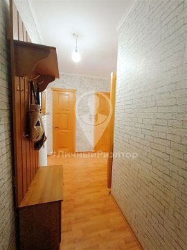 2-к квартира, 1/5 эт., 50м²