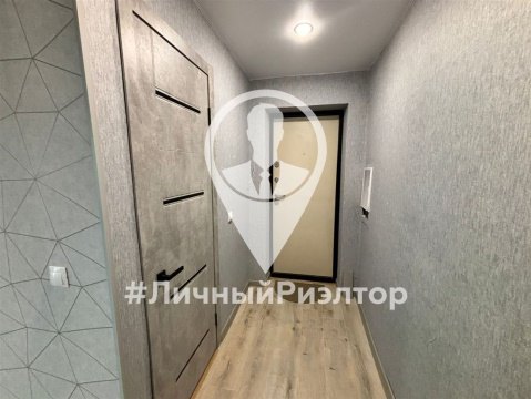 2-к квартира, 2/4 эт., 43м²