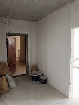 2-к квартира, 8/9 эт., 60м²