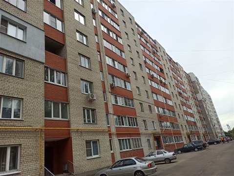 2-к квартира, 8/11 эт., 46м²