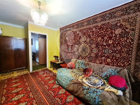 4-к квартира, 1/5 эт., 62м²